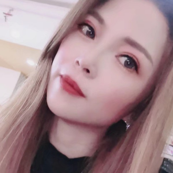美丽放弃琉璃蕾蕾的照片