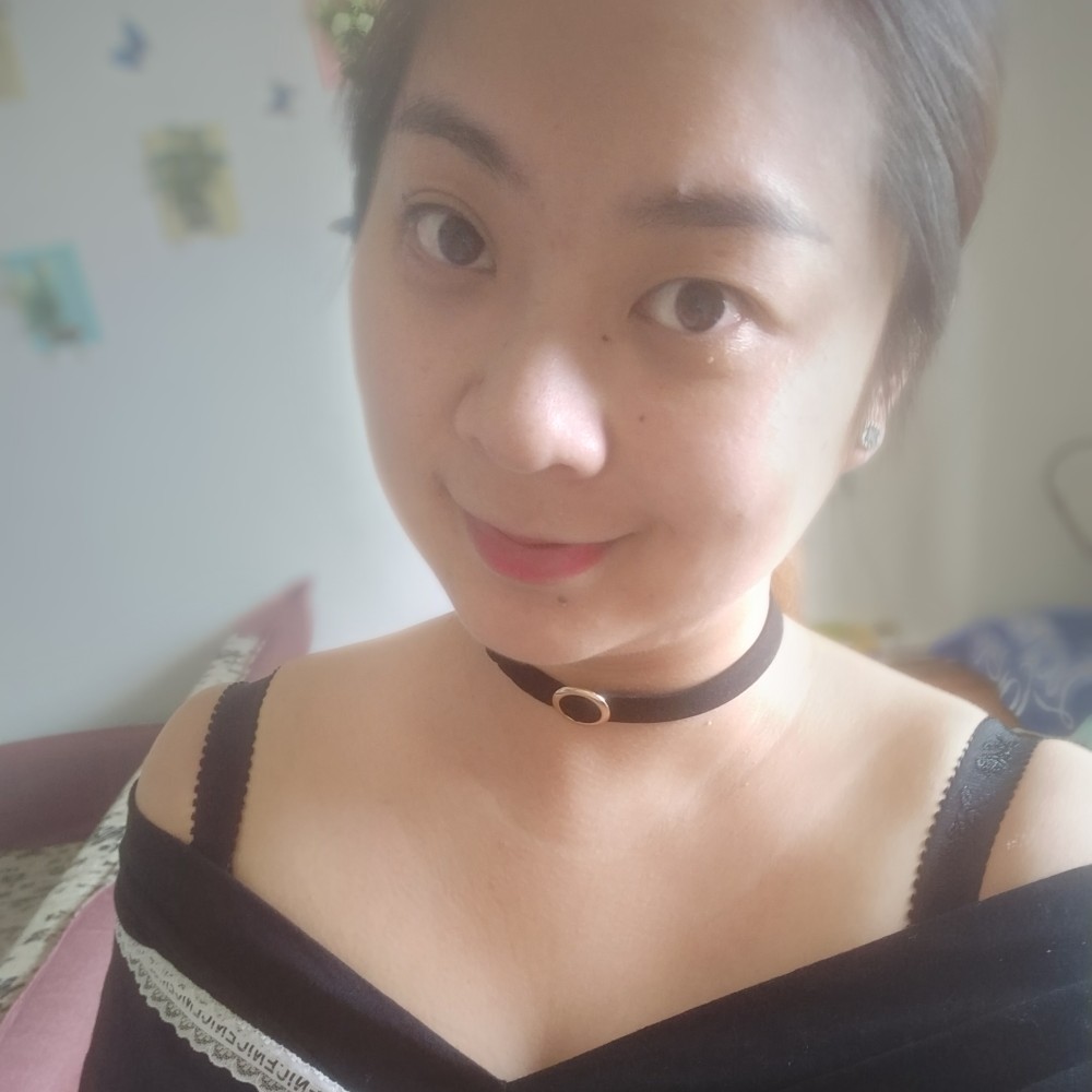 猪小薇的照片