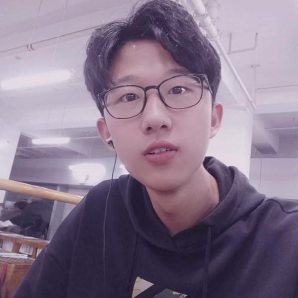 水影吃醋懦弱的照片