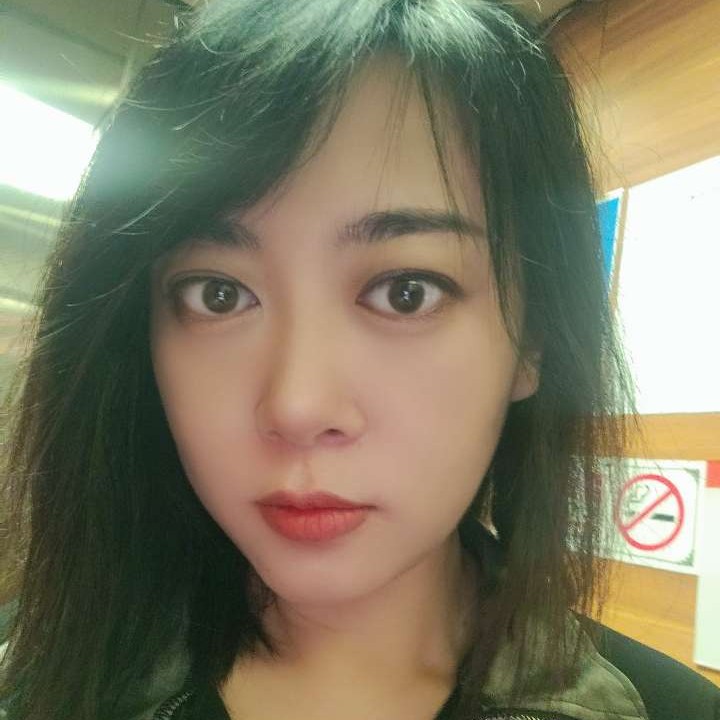 盈盈的照片