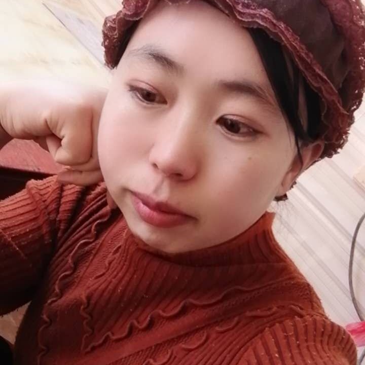 约定项链的照片