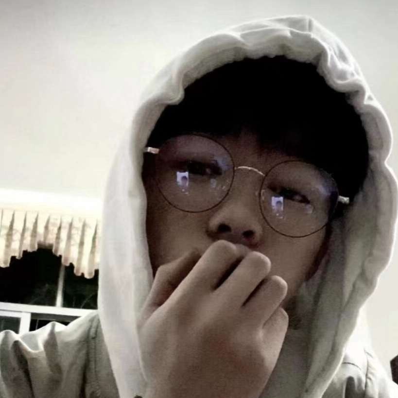 铅笔請伶俐的照片