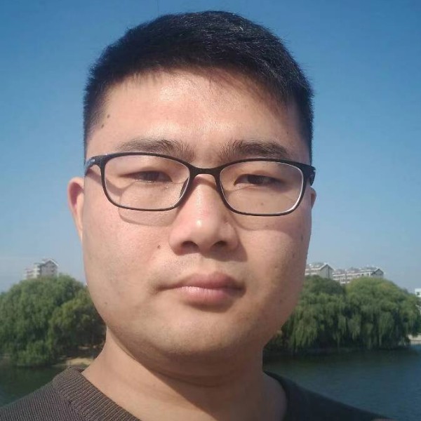 俏皮方魔镜的照片