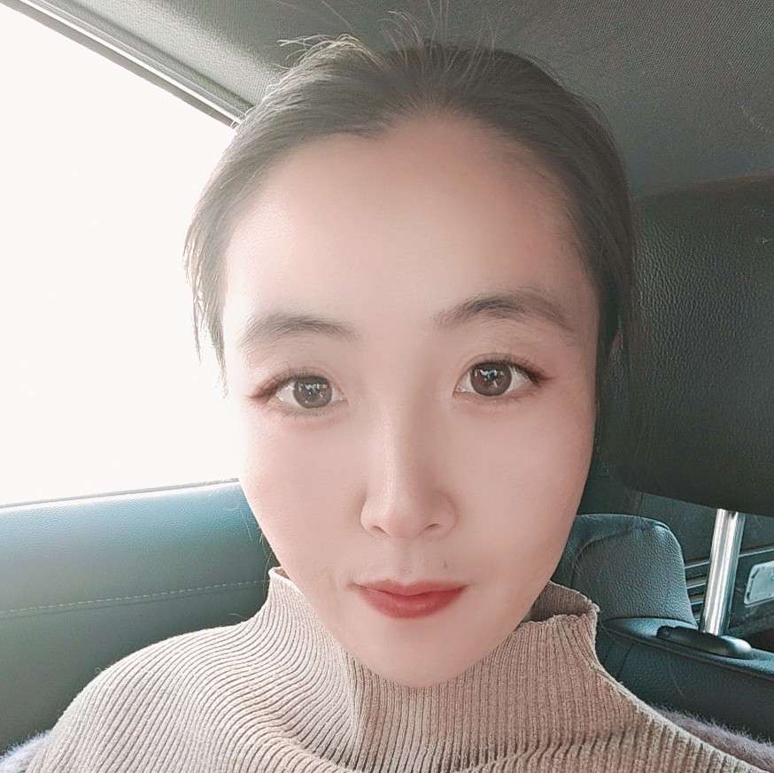 游莜的照片