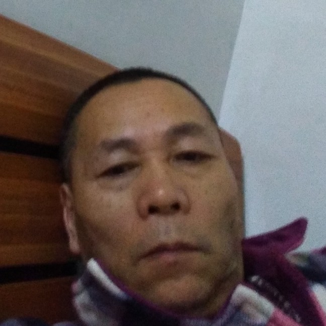 靓丽黑裤的照片