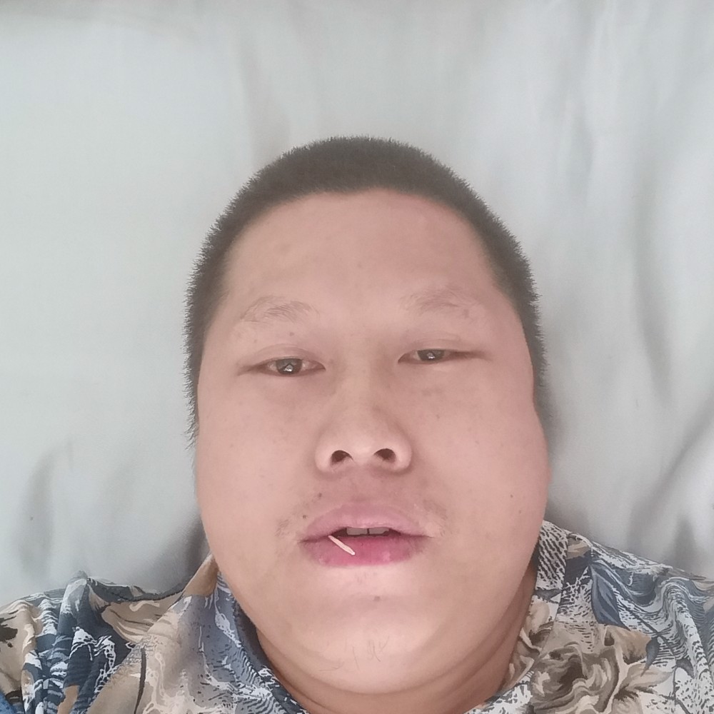 英雄霸王的照片