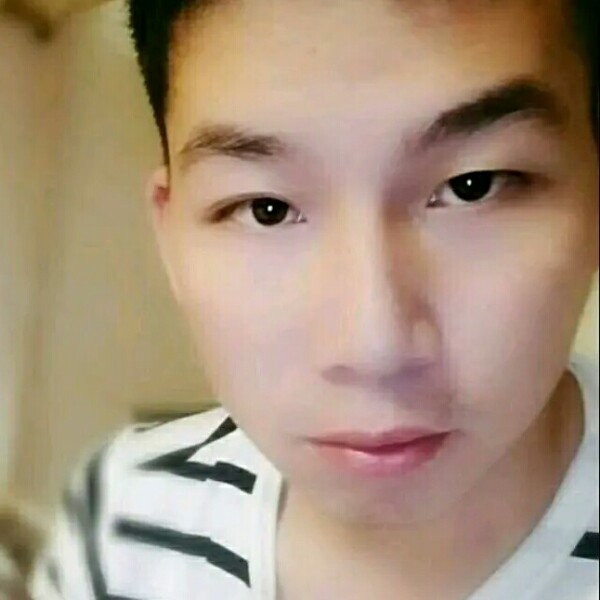 独特的电灯胆的照片