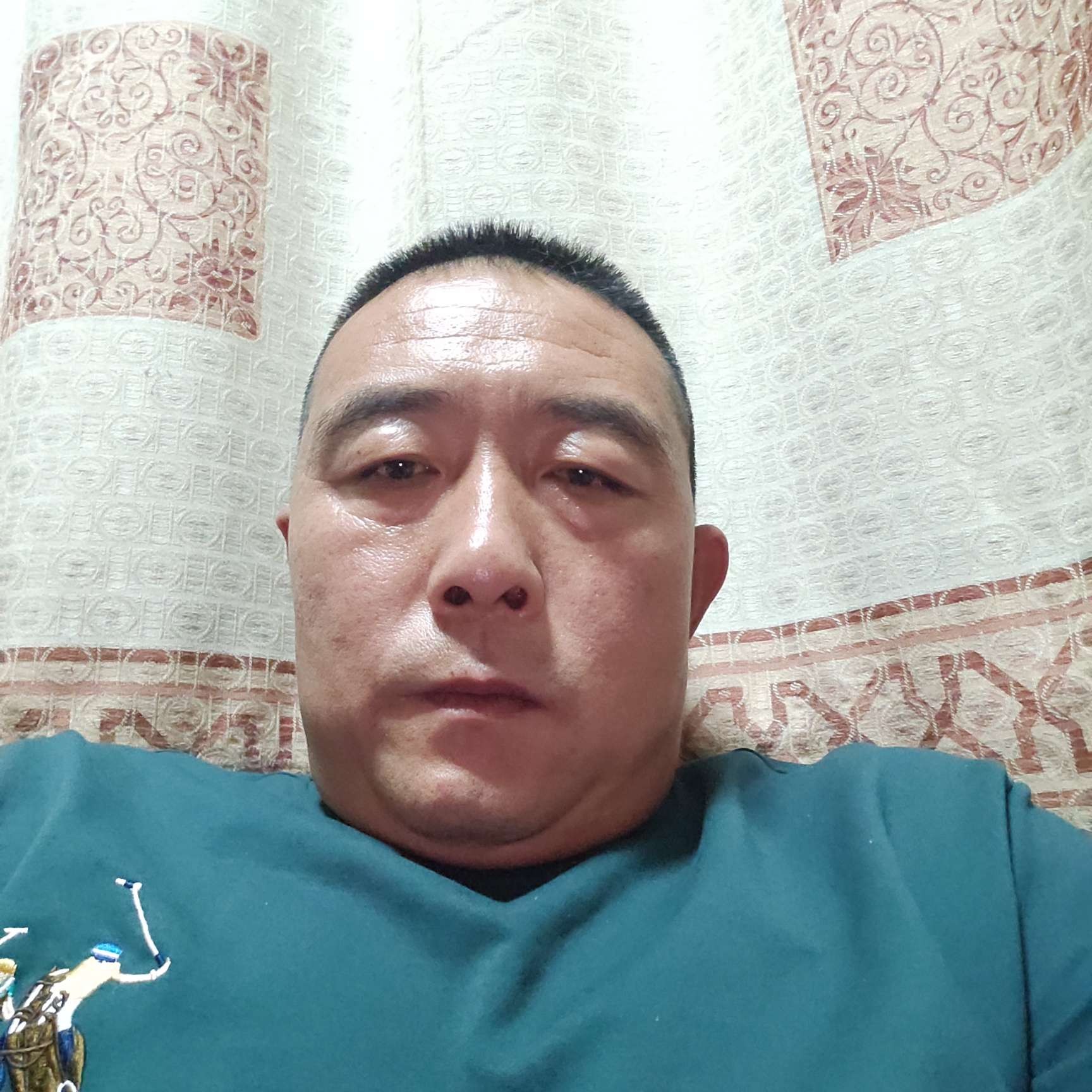 纸箱的照片