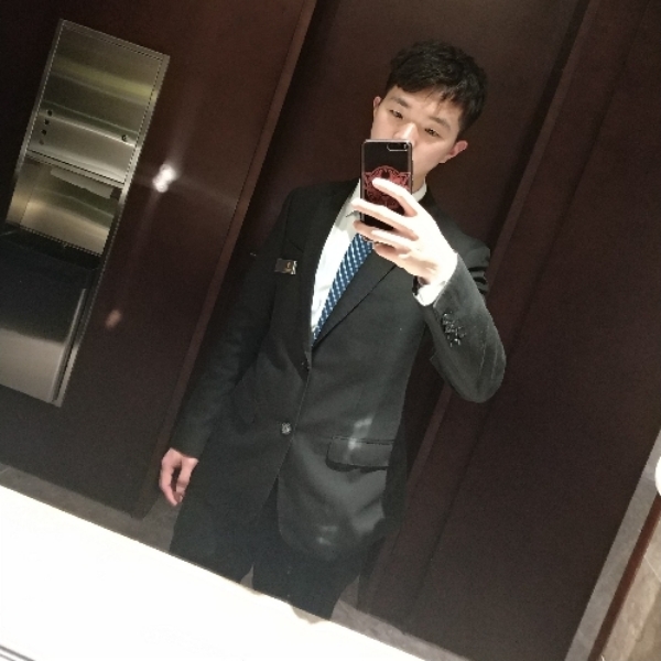 范二青年的照片