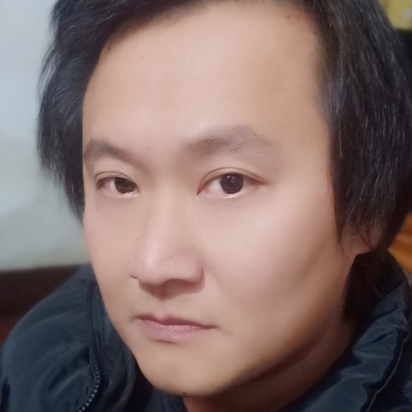愤怒给花卷的照片