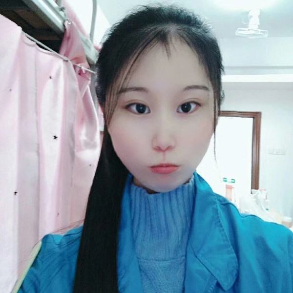 爱笑的笨妹纸的照片