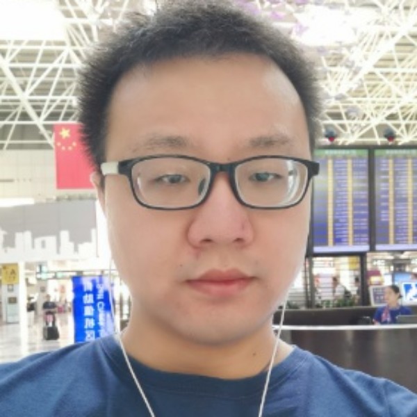 养猫的耗子的照片