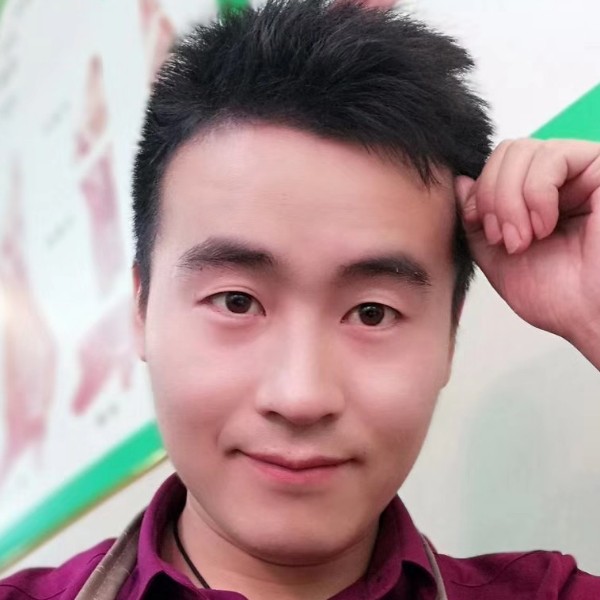 笨笨有白云的照片