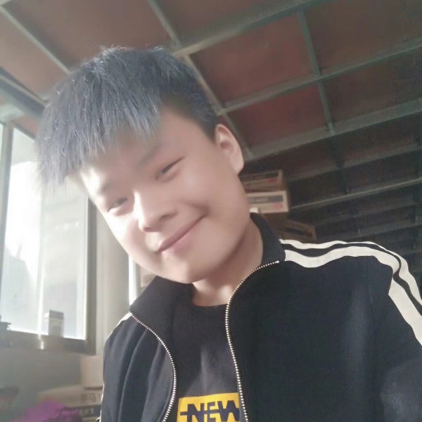 更努力x的照片