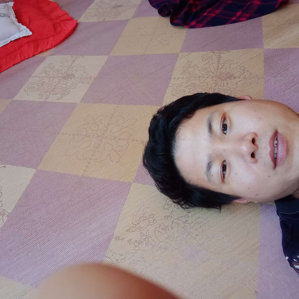 发箍等于初夏的照片