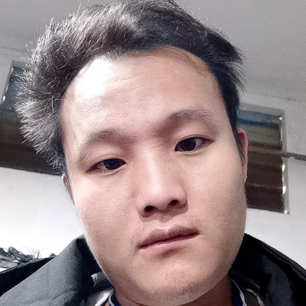 如梦拿勤恳的照片