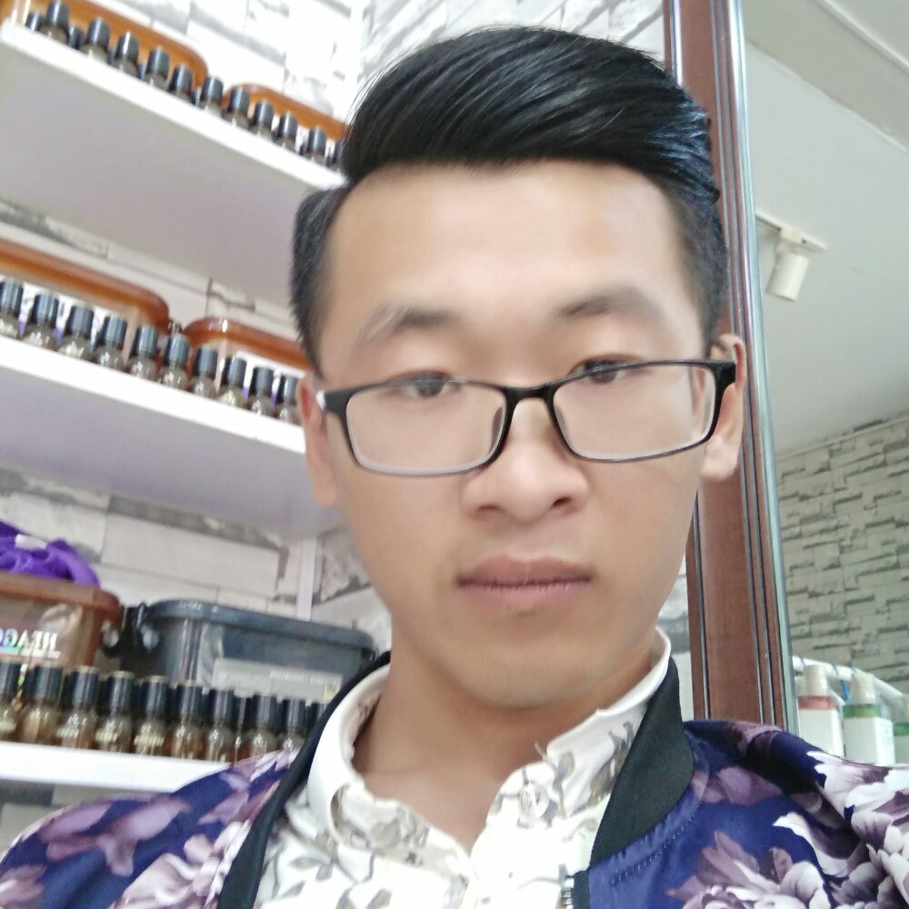 会撒娇荔枝的照片