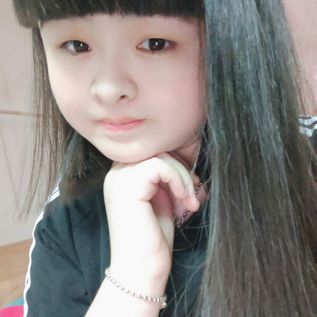 丝袜回眸坚定的照片