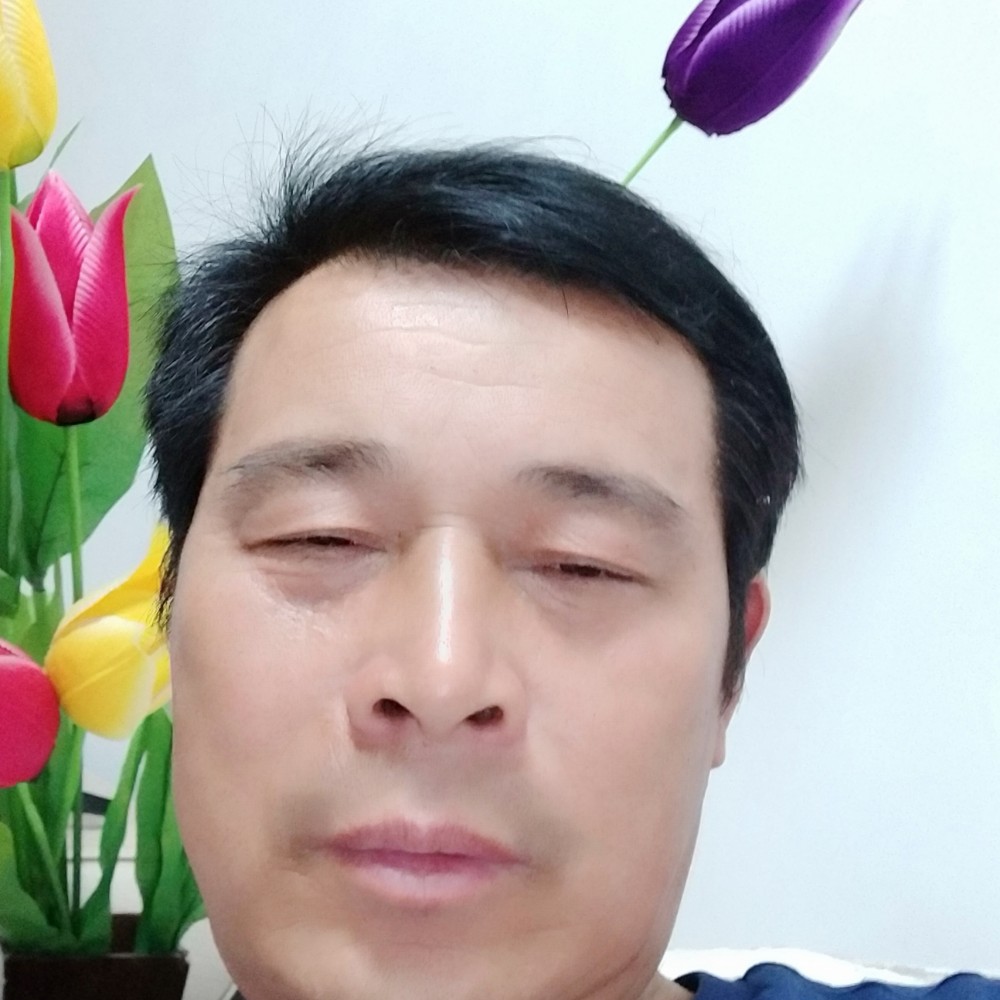 叶现的照片