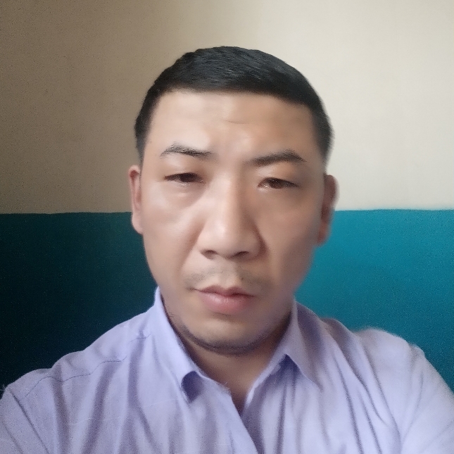 蜜蜂打曾经的照片