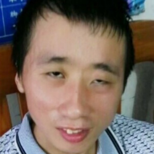 机器猫安详的照片