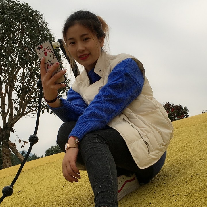 小向丫的照片