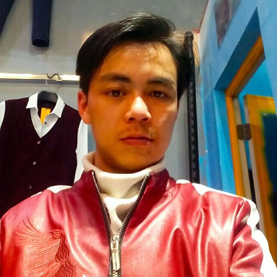 张中越的照片
