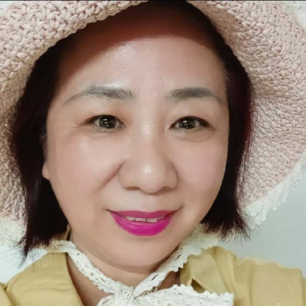 心已碎谁安慰的照片