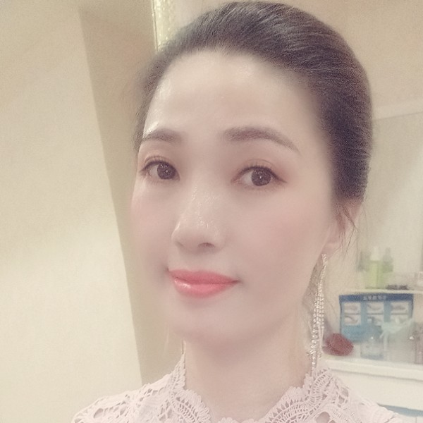刘小芸的照片