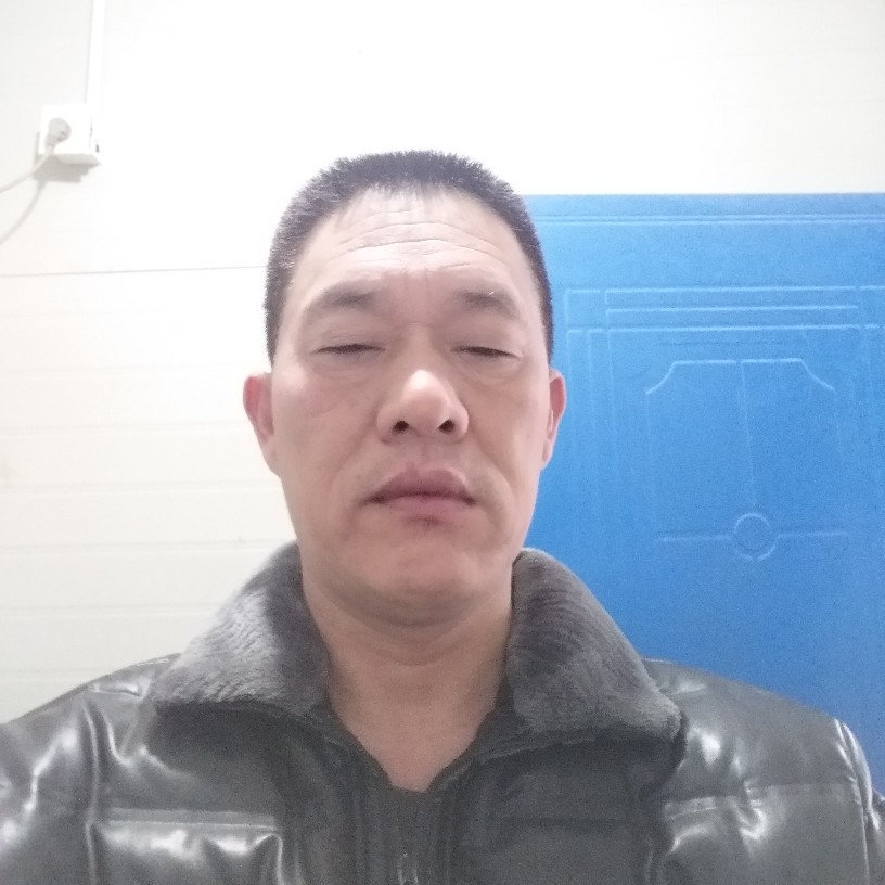 高高大门的照片