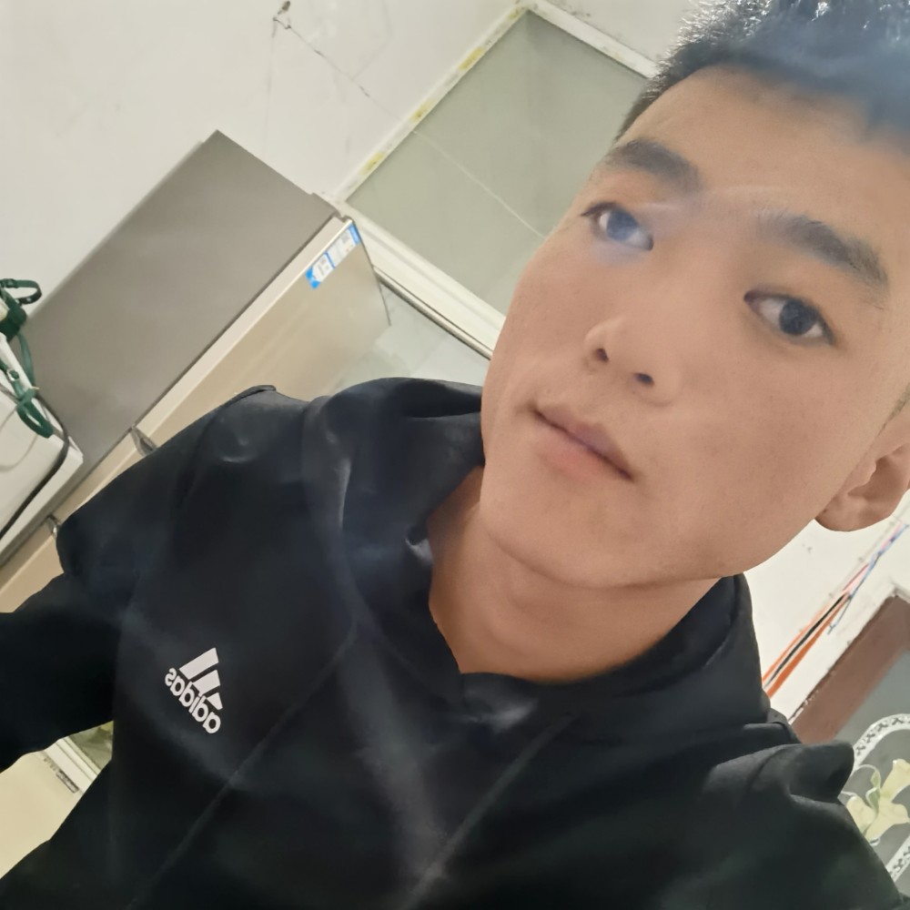 爱情故事与她的照片
