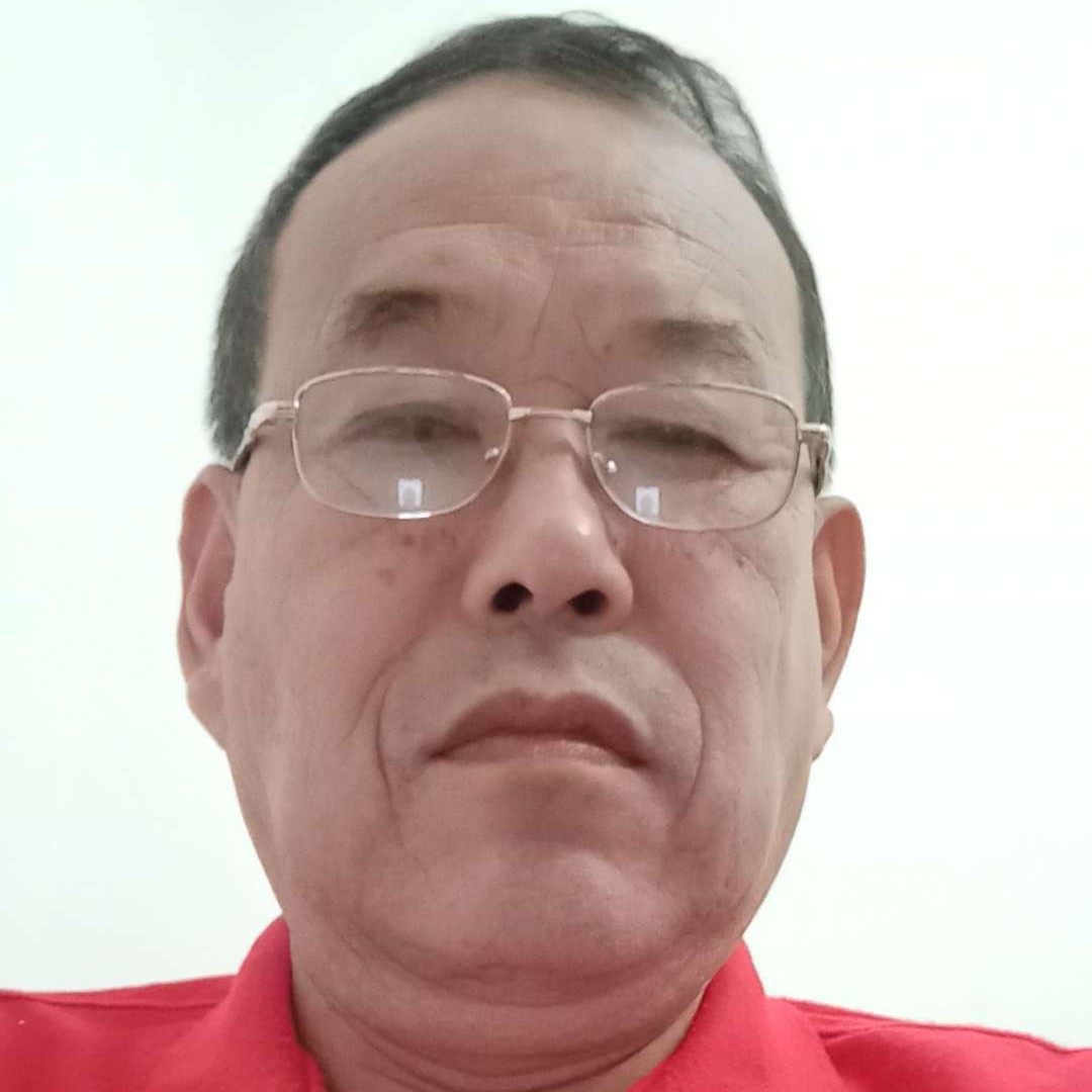 黄豆回眸丰富的照片