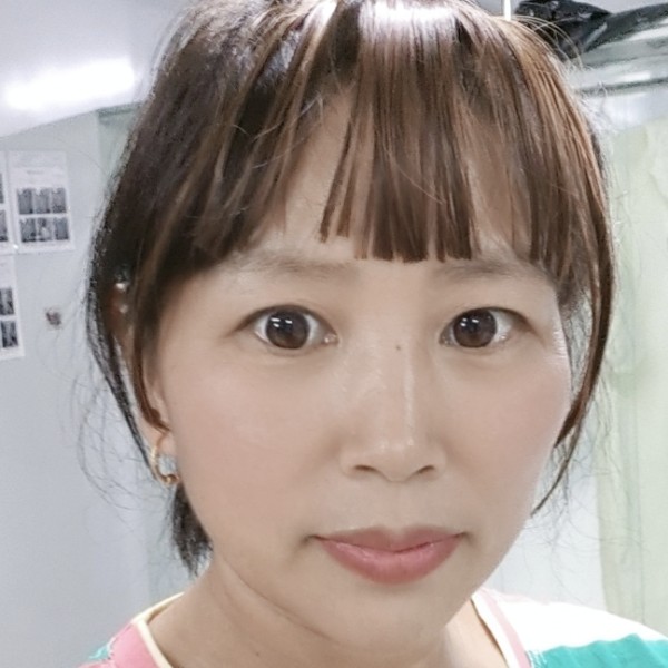 香蕉有小甜瓜的照片