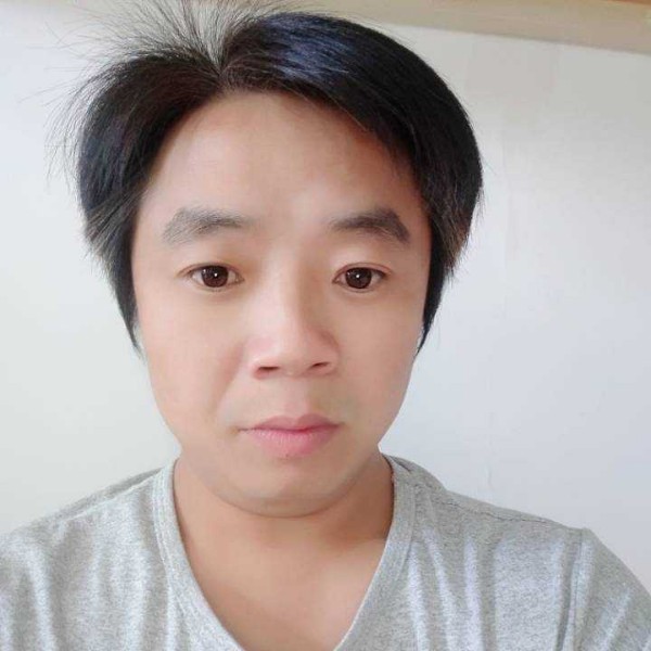 君神阁主的照片