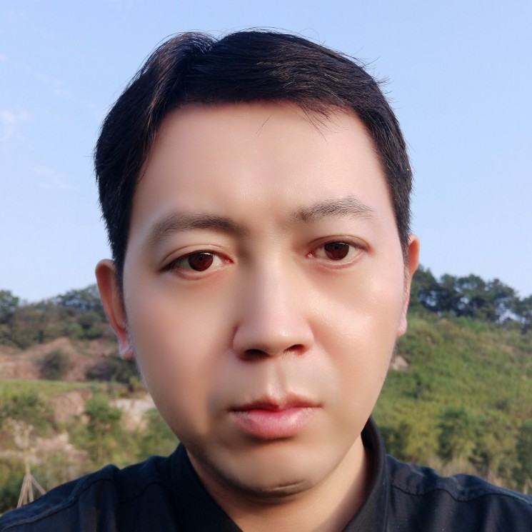 文艺与冷月的照片