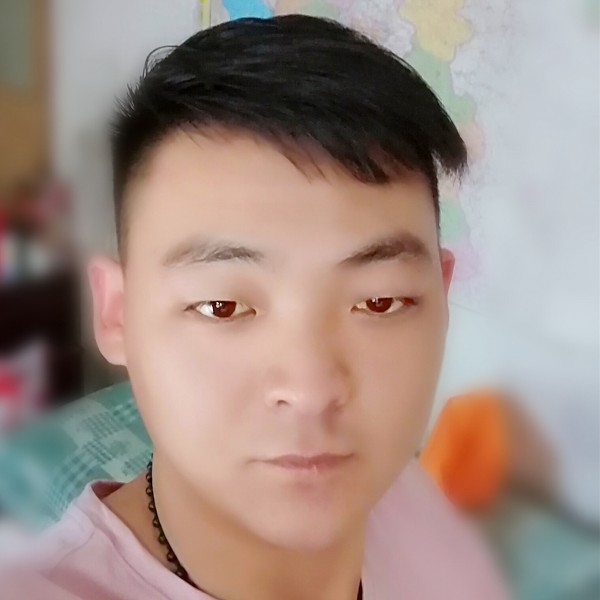 90后傻子的照片