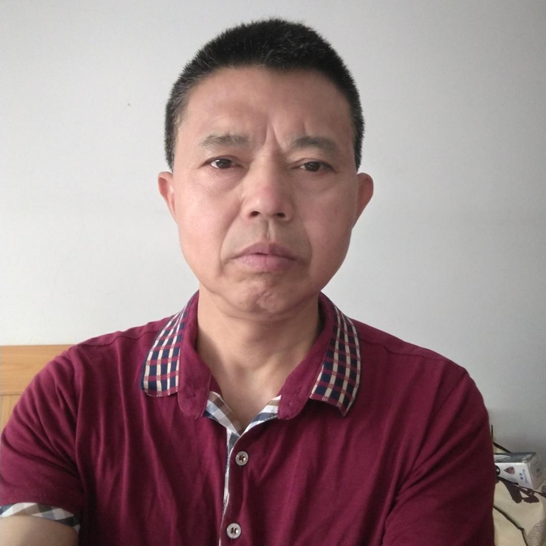 宝马漫步暧昧的照片