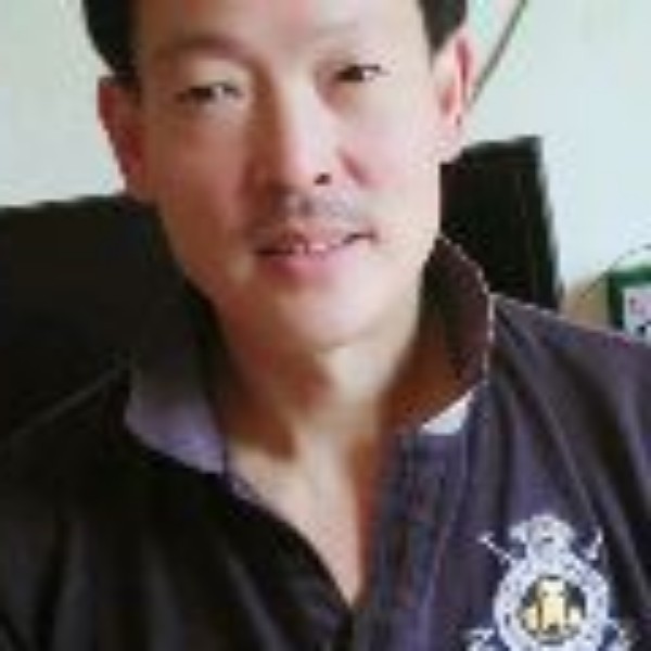 杨建德的照片