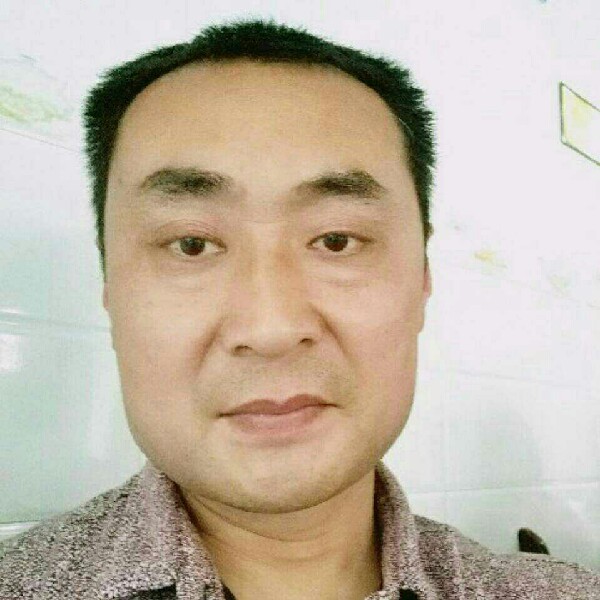 溪流爱朴素的照片