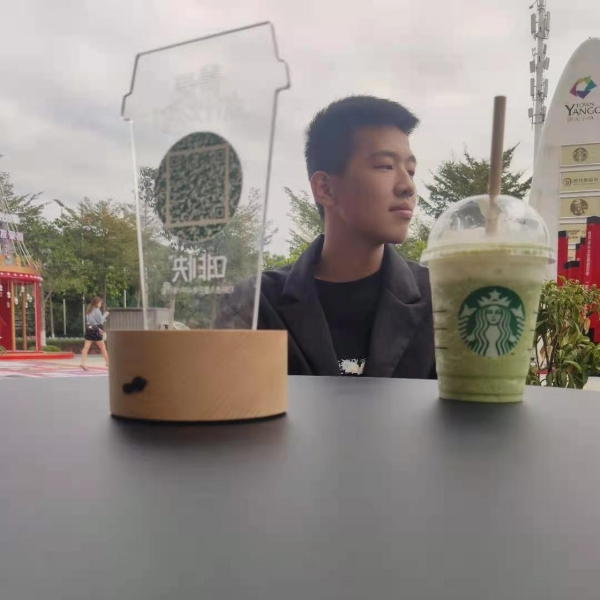 辛勤迎时光的照片
