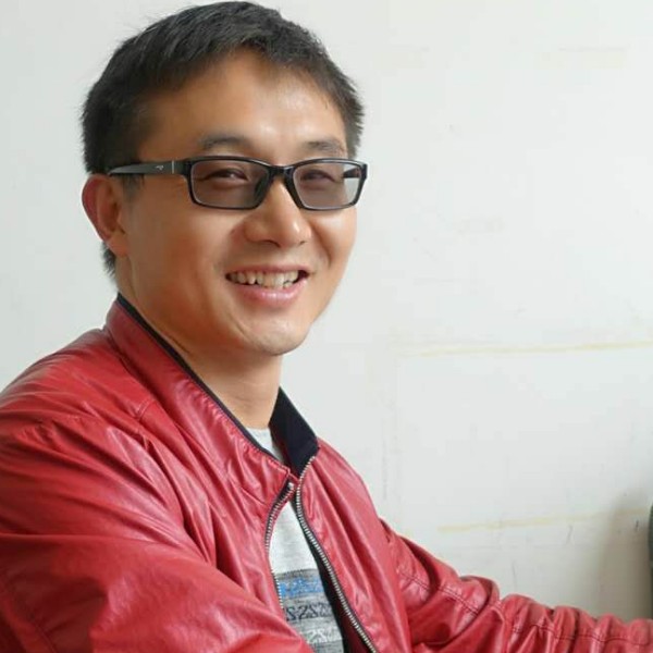 泰山不老松的照片