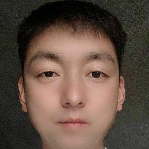 小蜜蜂无垠的照片