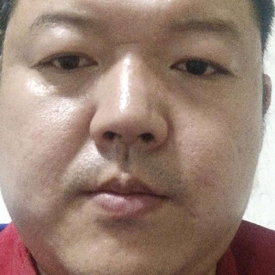 平淡的的人的照片