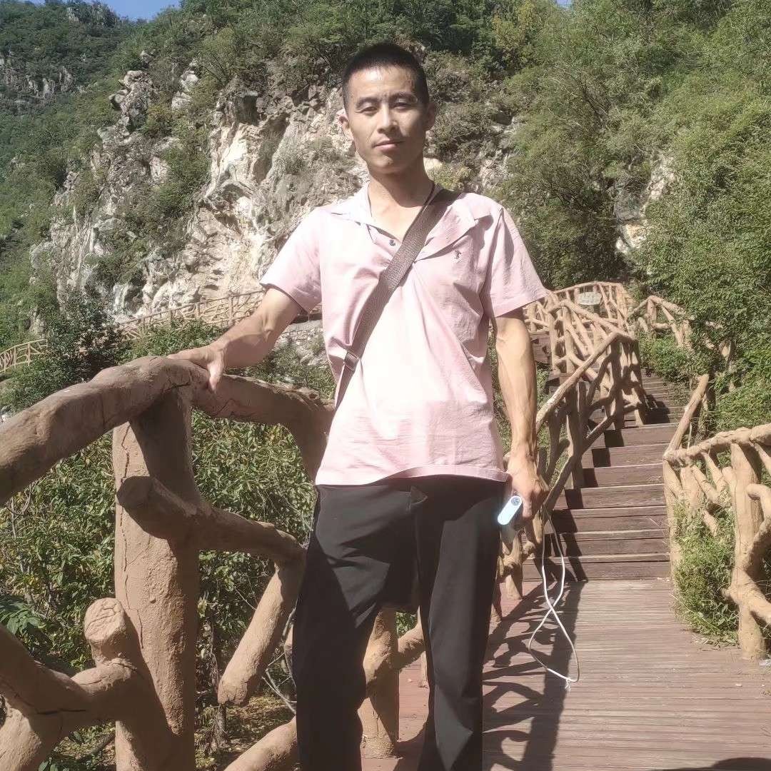 大白就伶俐的照片