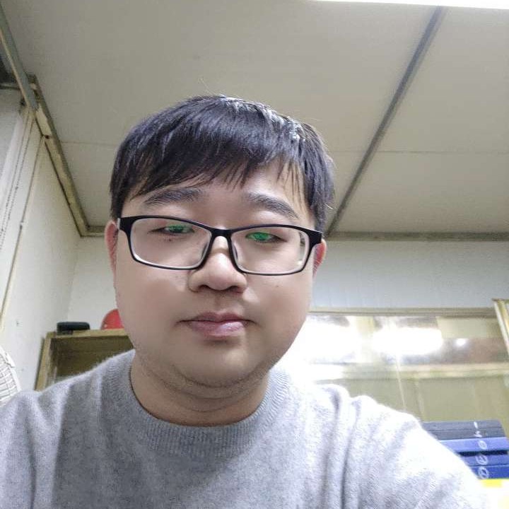 多乐士法师的照片