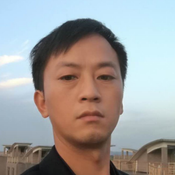 能爱你吗？的照片