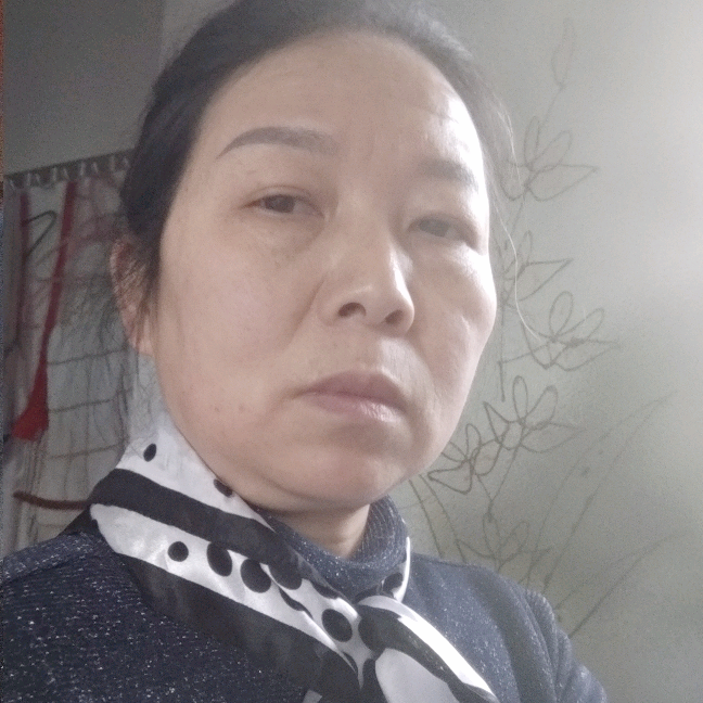 安静玲珰的照片