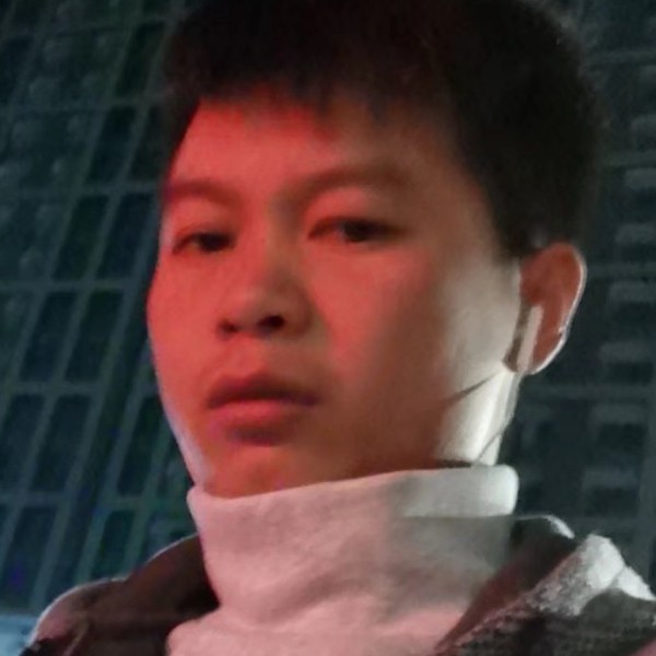 哭泣放弃秋月的照片