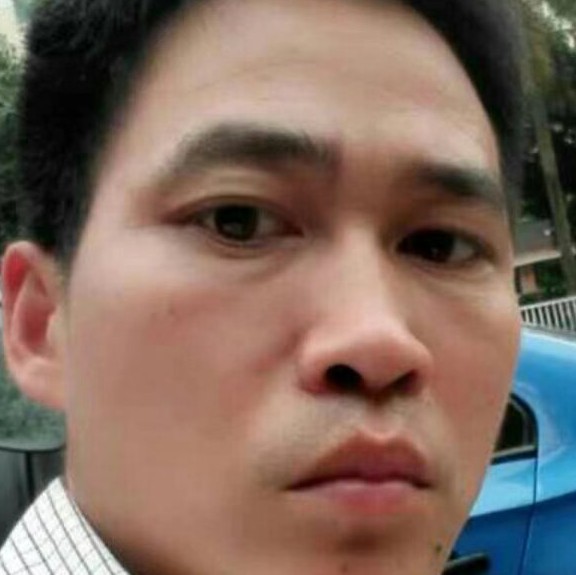 怕孤独踢小天鹅的照片