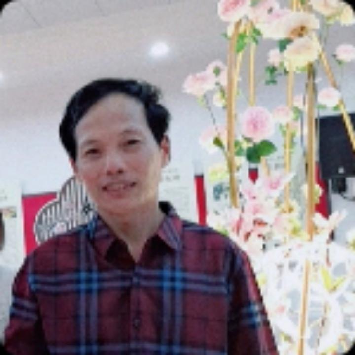 超短裙遇見安详的照片